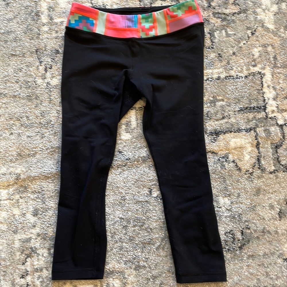 Ivivva by Lululemon Capri Pants